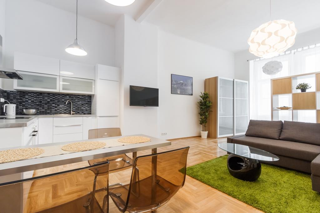 Apartment Jindrisska براغ المظهر الخارجي الصورة